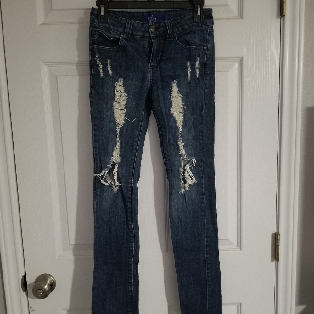 Miley cyrus max jeans
